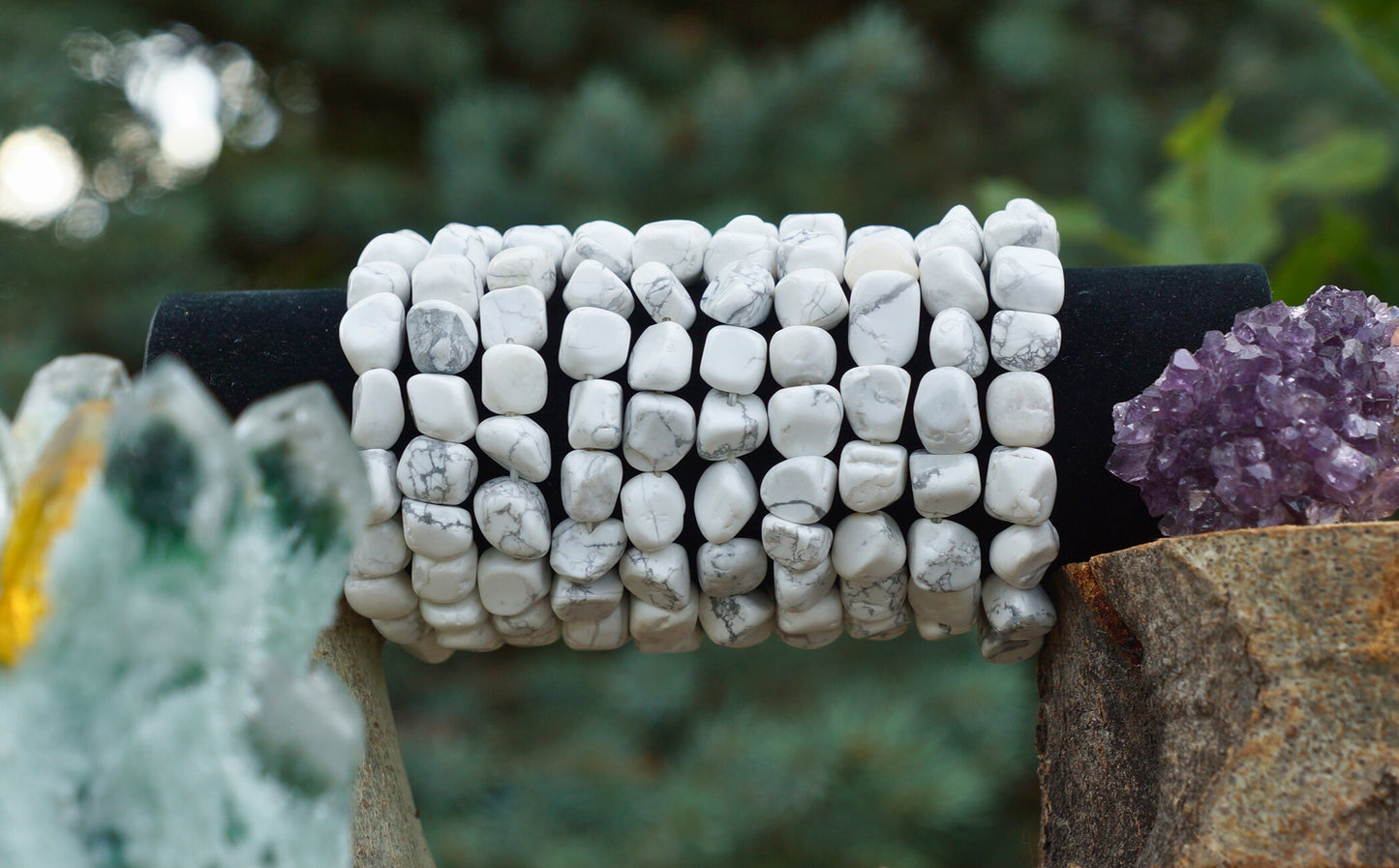 HOWLITE TUMBLED BRACELET