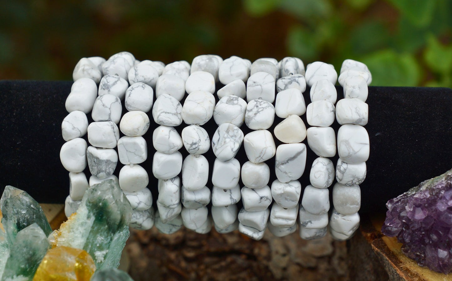 HOWLITE TUMBLED BRACELET