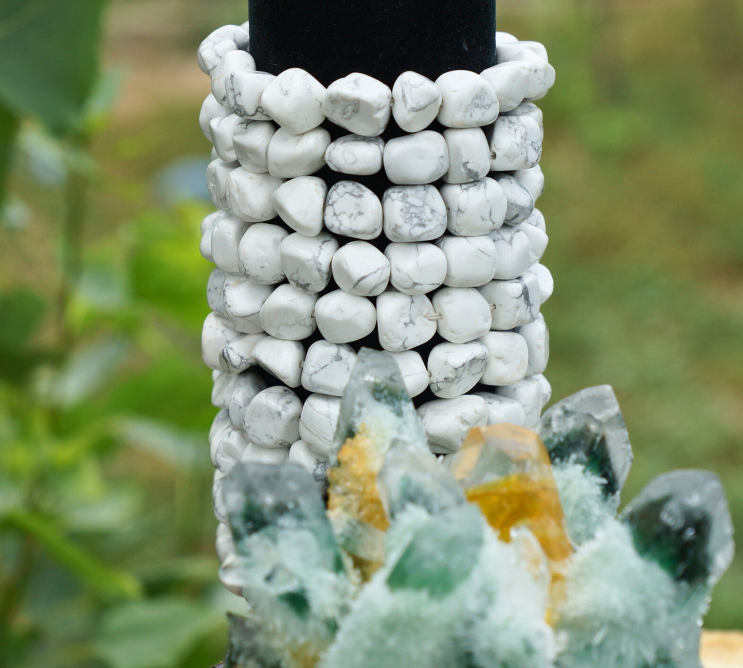 HOWLITE TUMBLED BRACELET