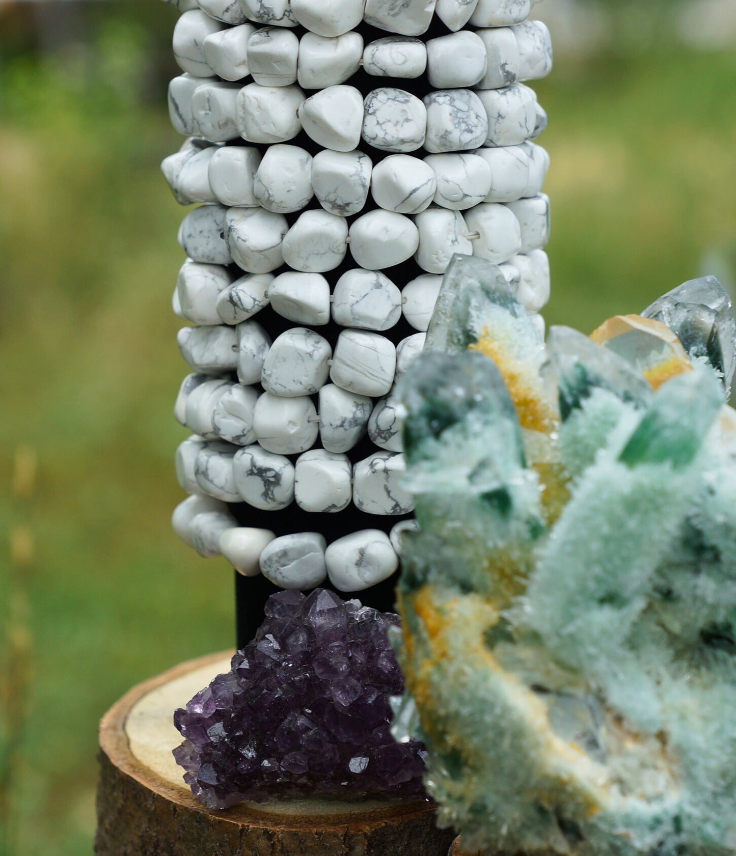 HOWLITE TUMBLED BRACELET