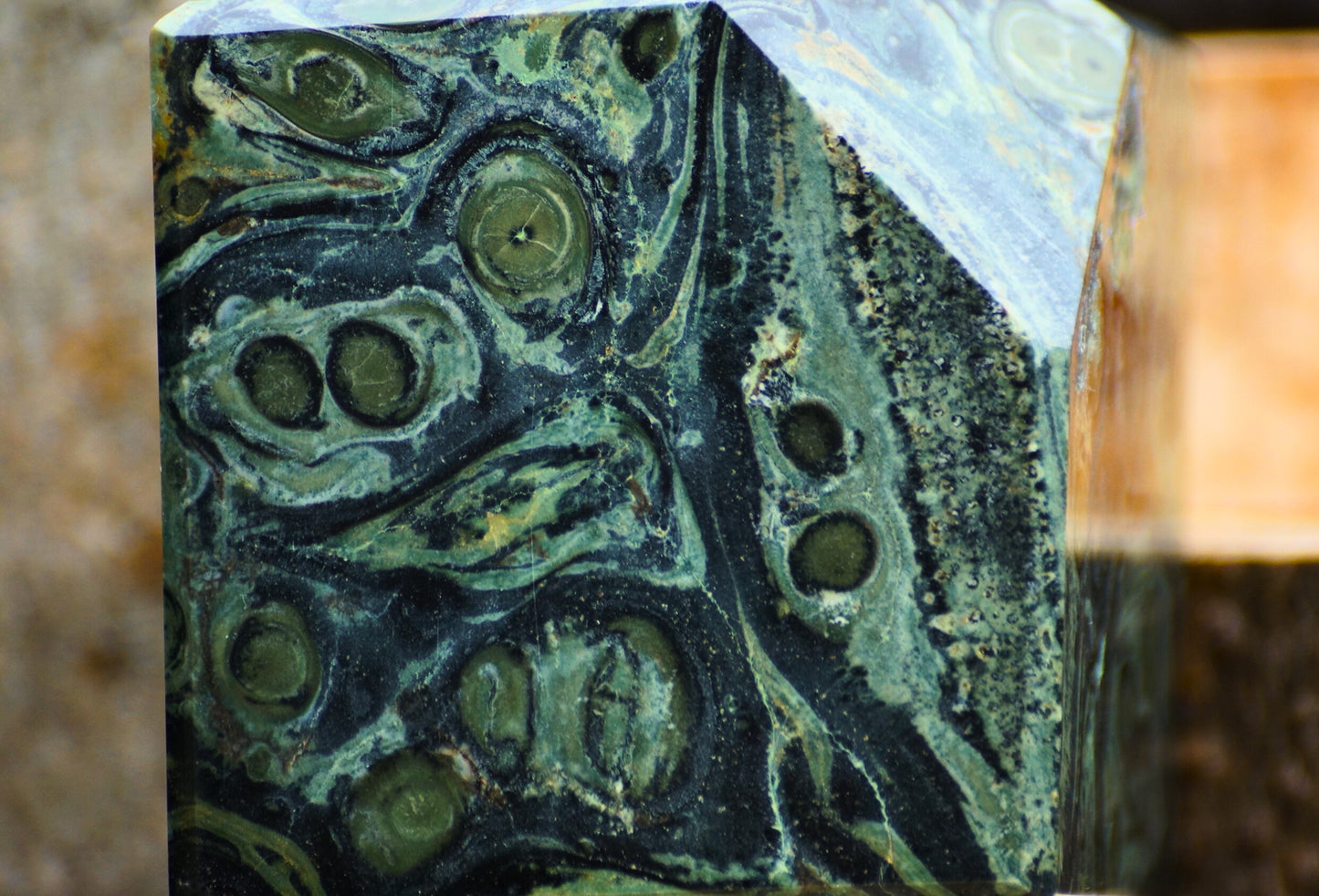 KAMBABA JASPER CUBES