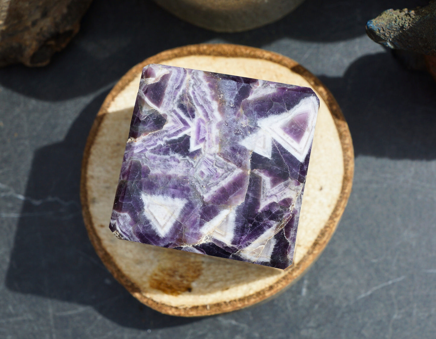 CHEVRON AMETHYST CUBES