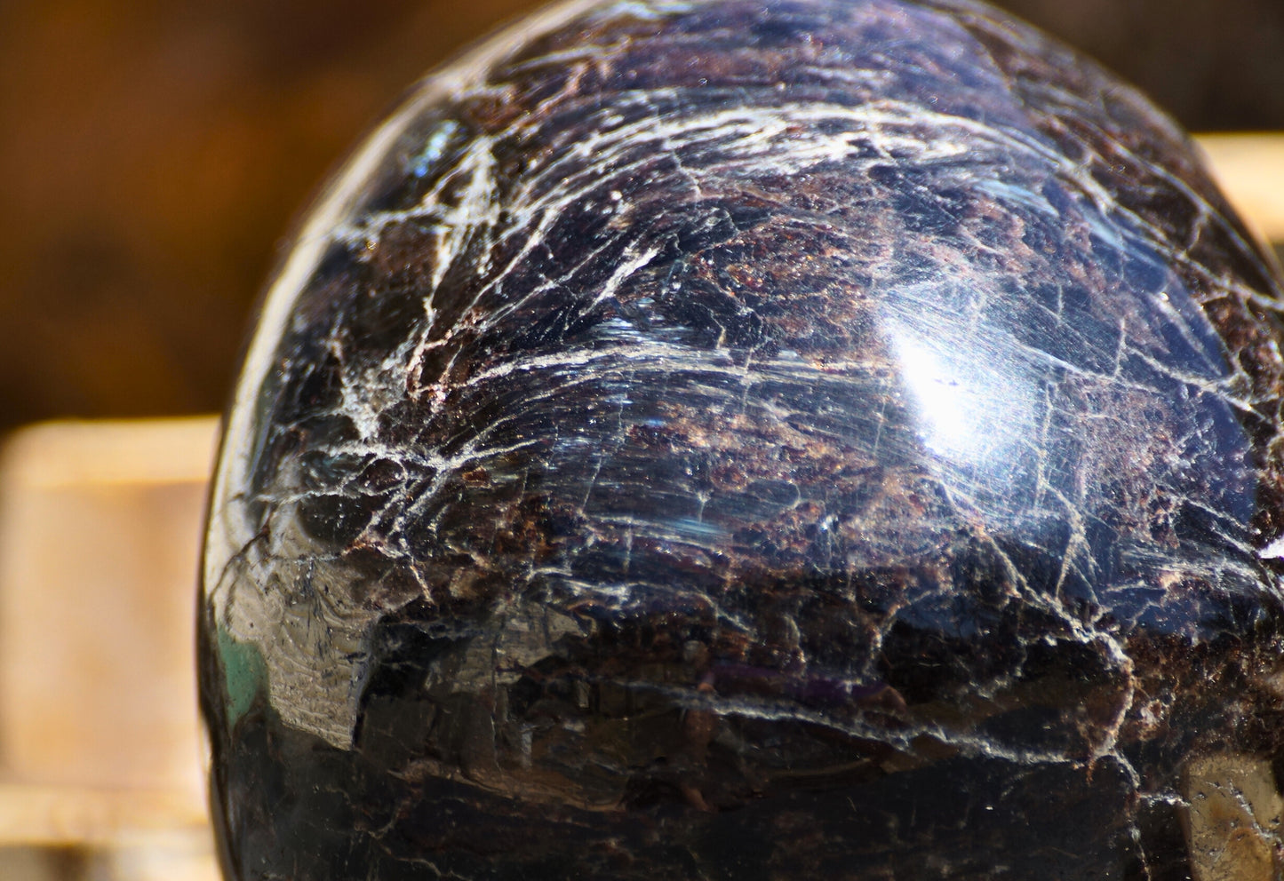 ARFVEDSONITE SKULL