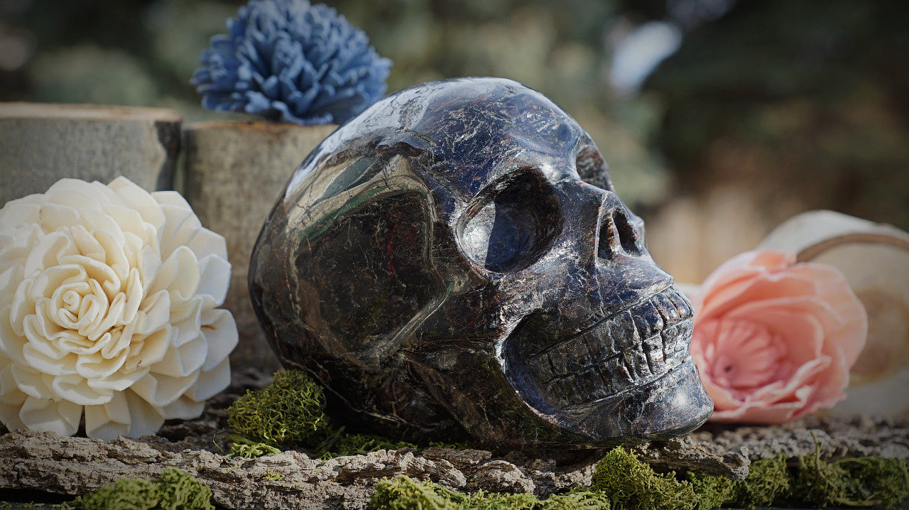 ARFVEDSONITE SKULL
