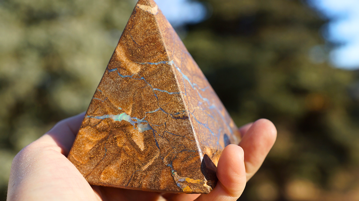 BOULDER OPAL PYRAMID