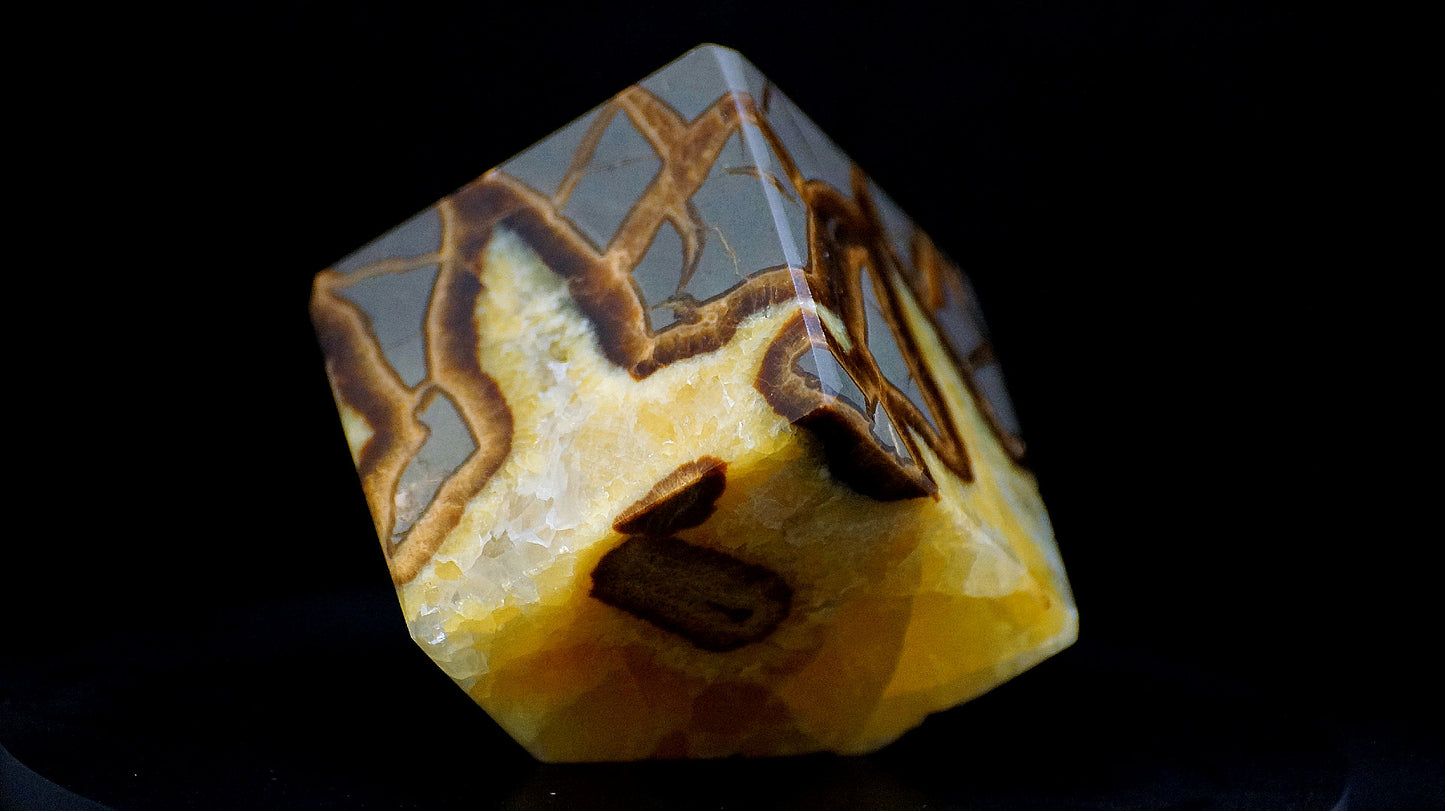Septarian Cube