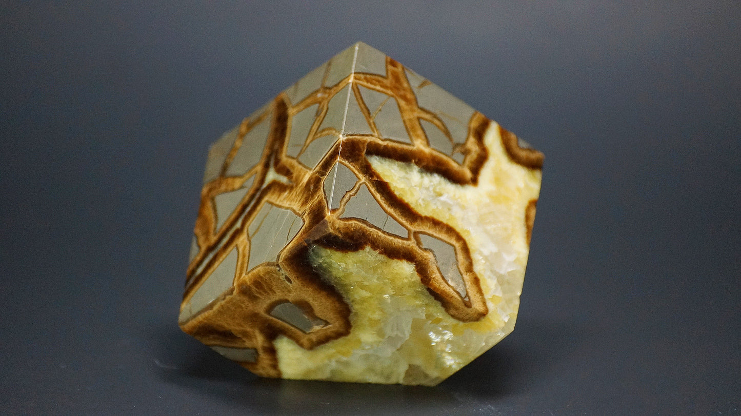 Septarian Cube