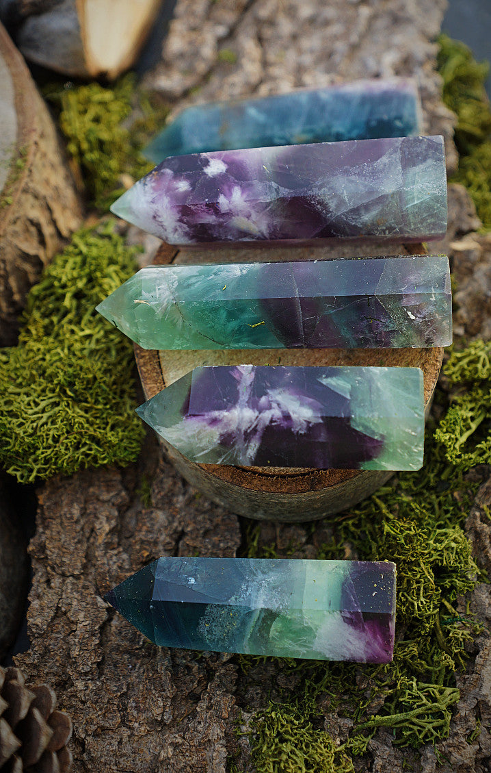 SNOWFLAKE FLUORITE TOWER mini