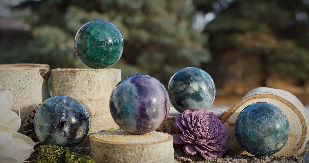 FLUORITE SPHERE