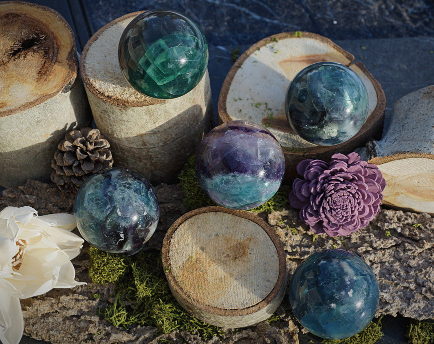 FLUORITE SPHERE