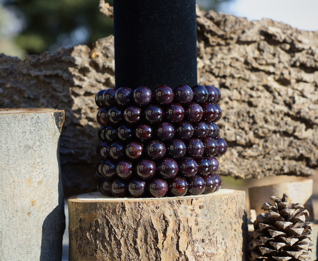 GARNET BRACELET