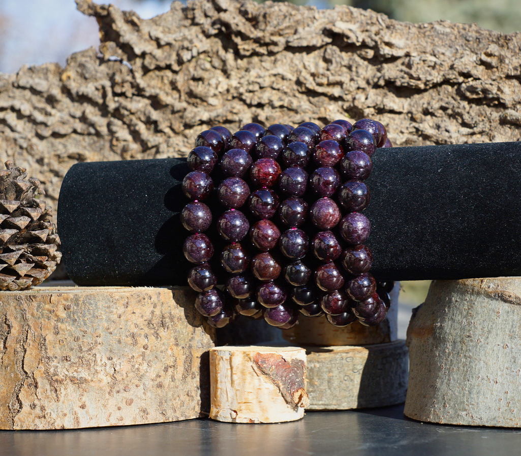 GARNET BRACELET