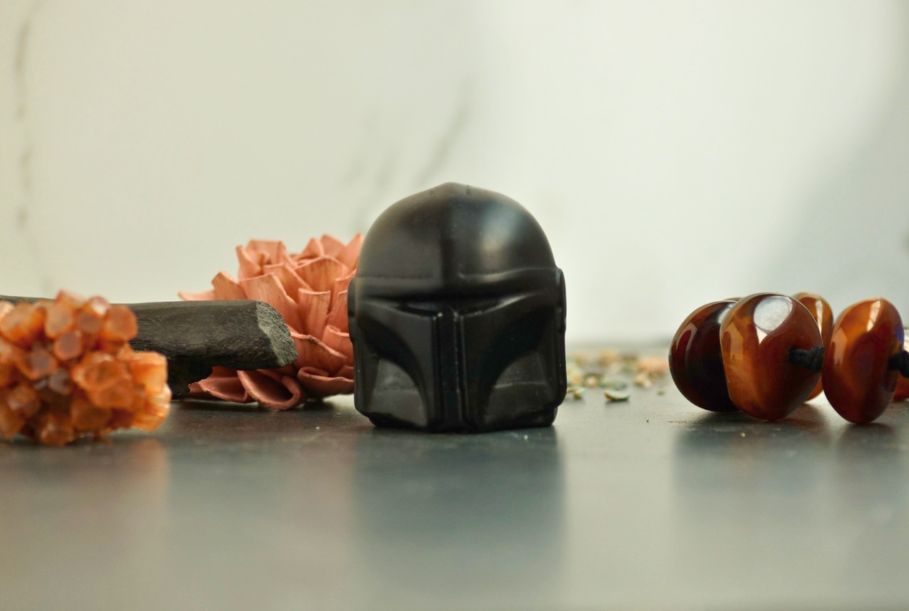 MANDALORIAN HELMET