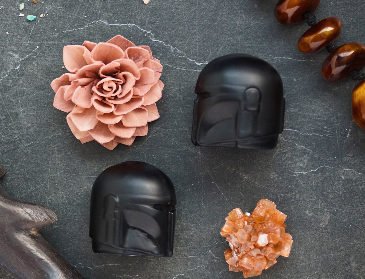 MANDALORIAN HELMET
