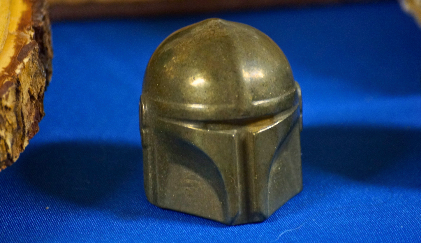 MANDALORIAN HELMET