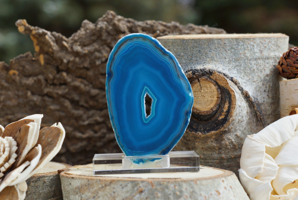 AGATE SLICE ON STAND