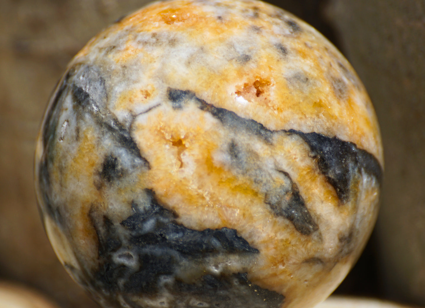 BUMBLEBEE JASPER SPHERE (druzy)