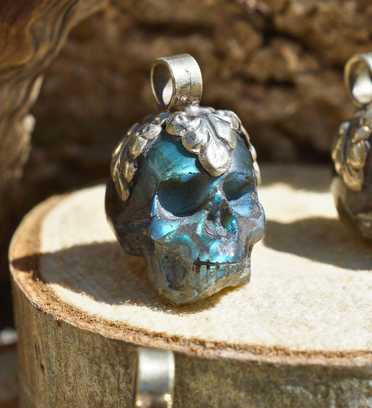 LABRADORITE SKULL PENDANT