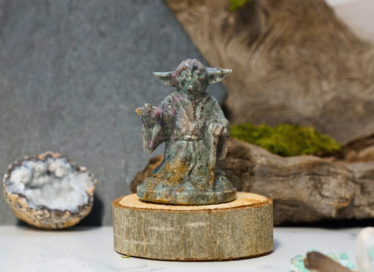 YODA RUBY IN FUCHSITE